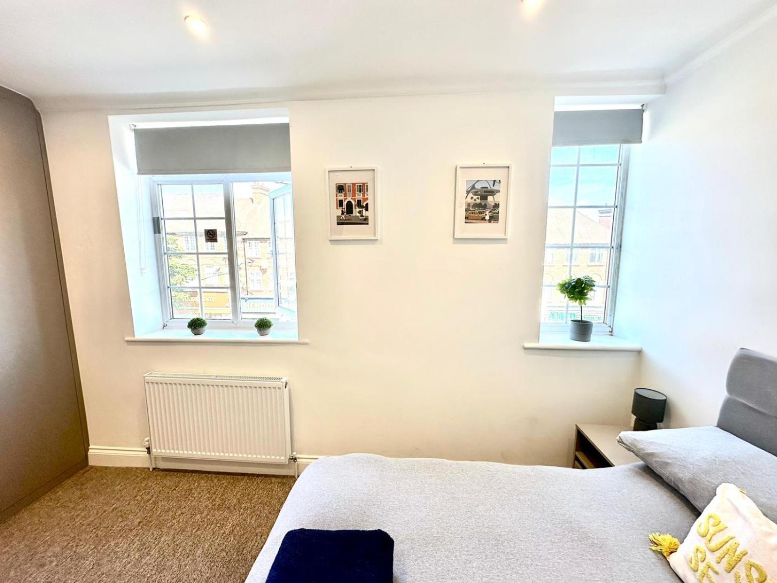 Spectacular Modern, Private Apartment,15 Mins To Central London Hendon Dış mekan fotoğraf