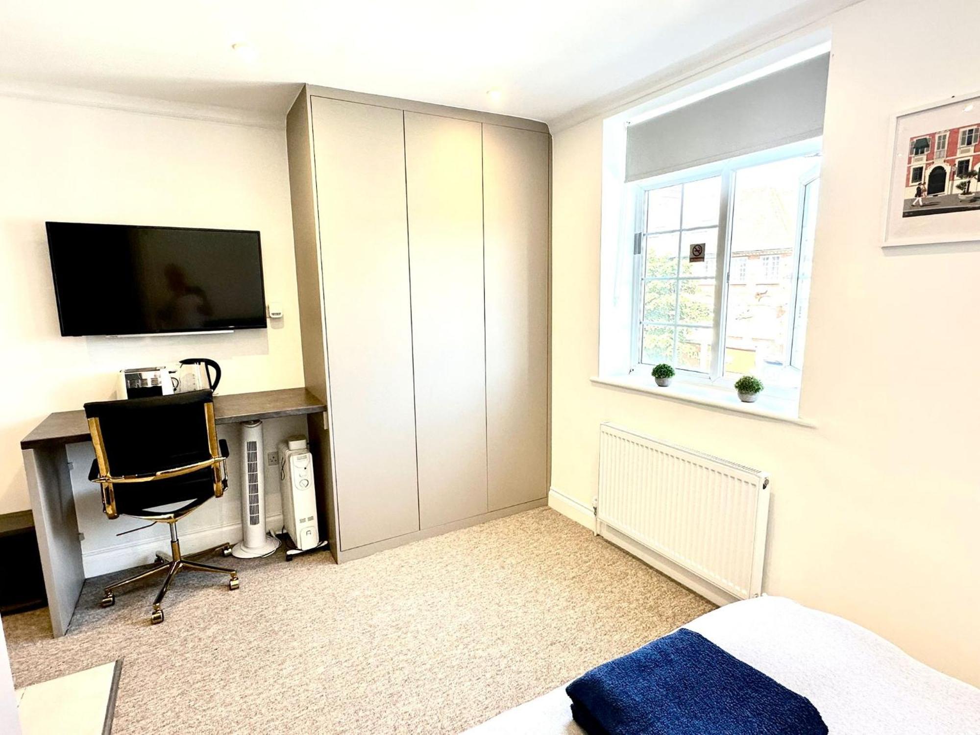 Spectacular Modern, Private Apartment,15 Mins To Central London Hendon Dış mekan fotoğraf